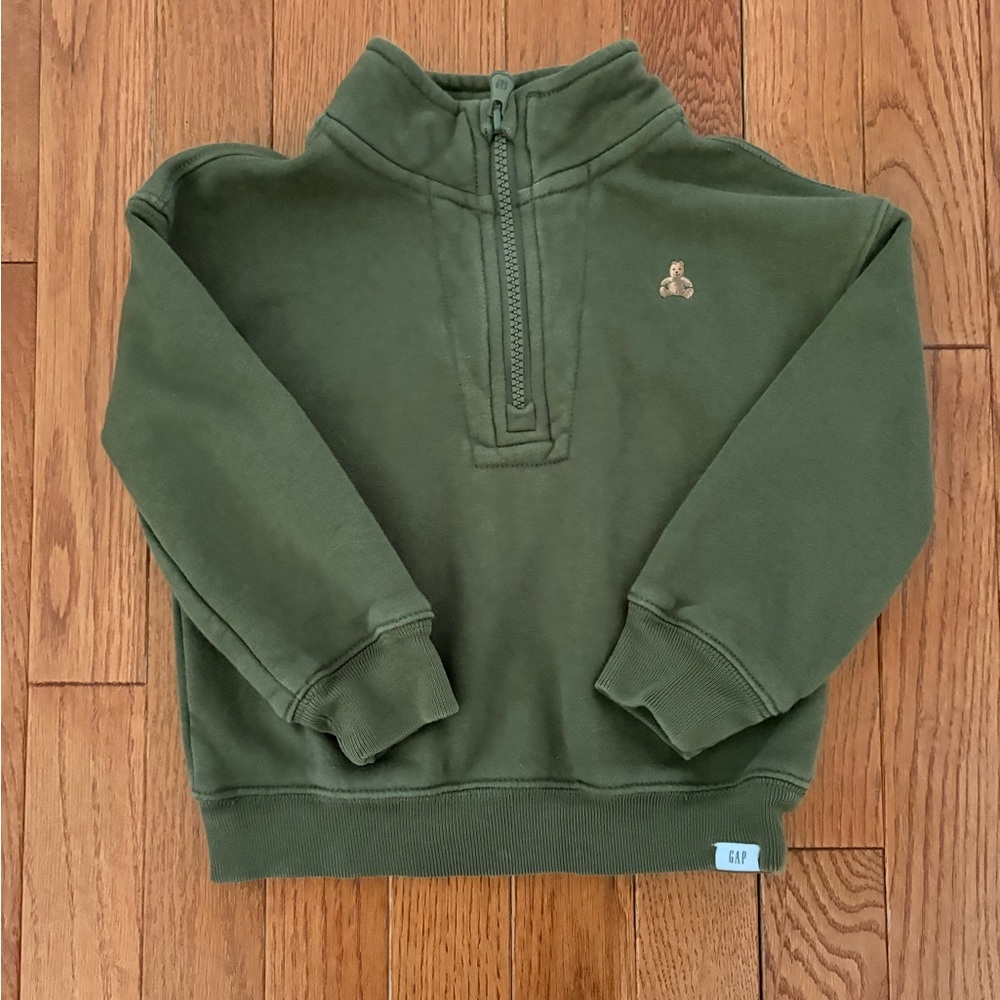 GAP Toddler VintageSoft Quarter-Zip Pullover, Army Green, Size 2T
Gently used